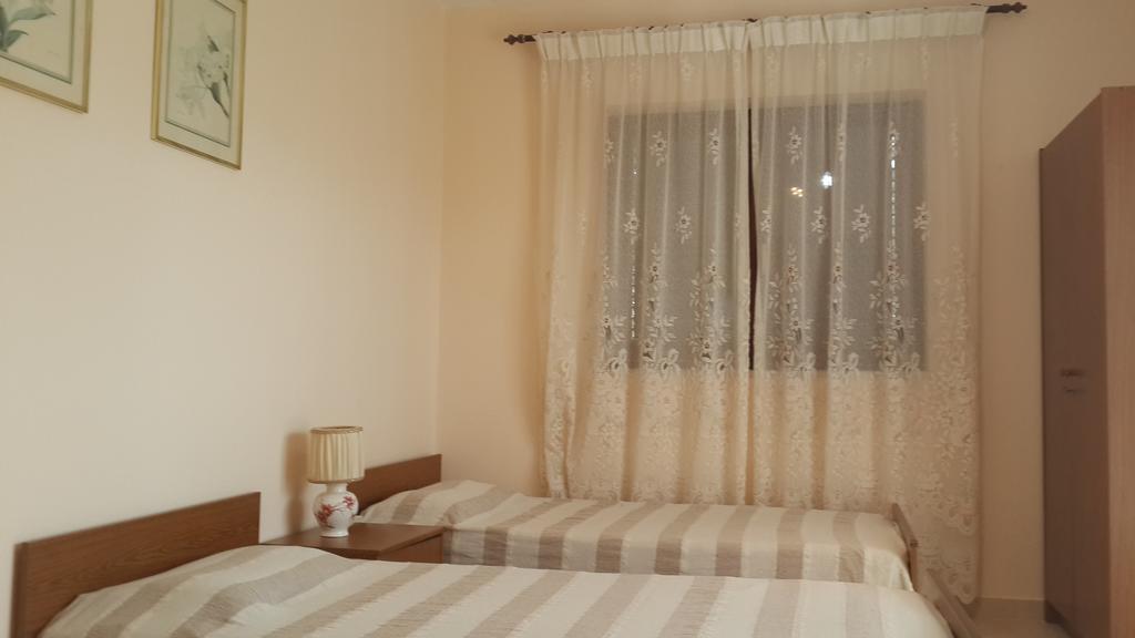 Apartment Ivo Mazic Sreser Bagian luar foto