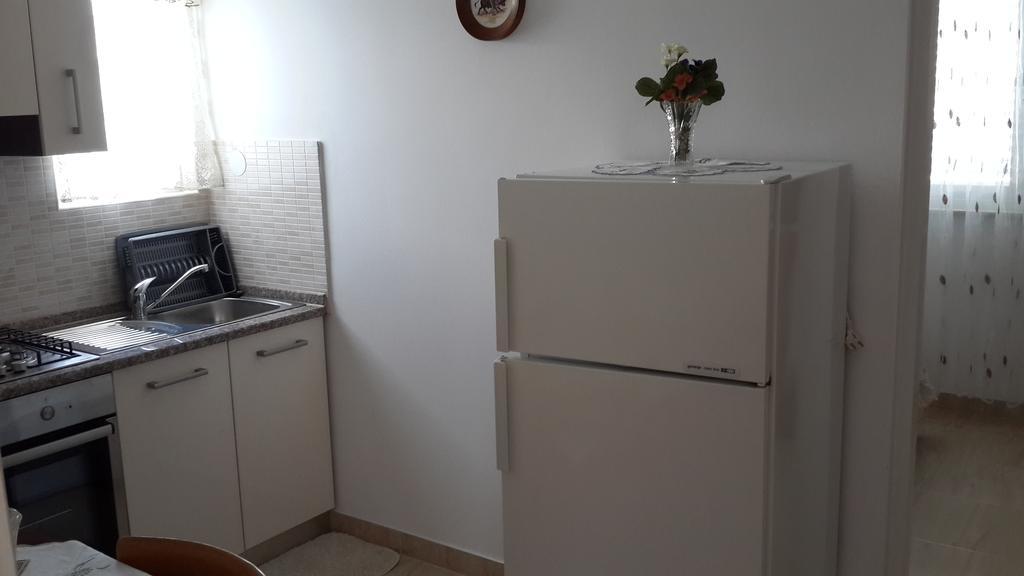 Apartment Ivo Mazic Sreser Bagian luar foto