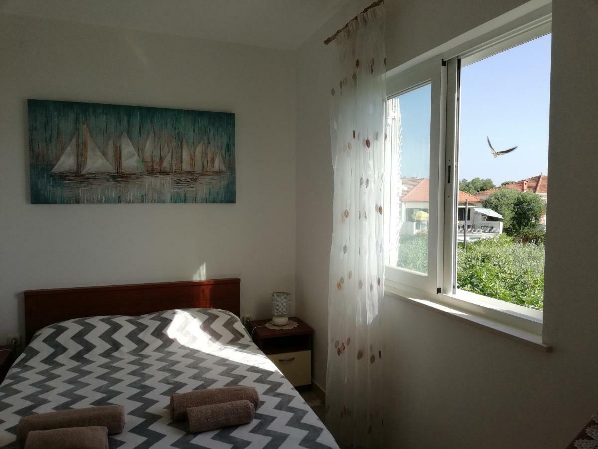 Apartment Ivo Mazic Sreser Bagian luar foto